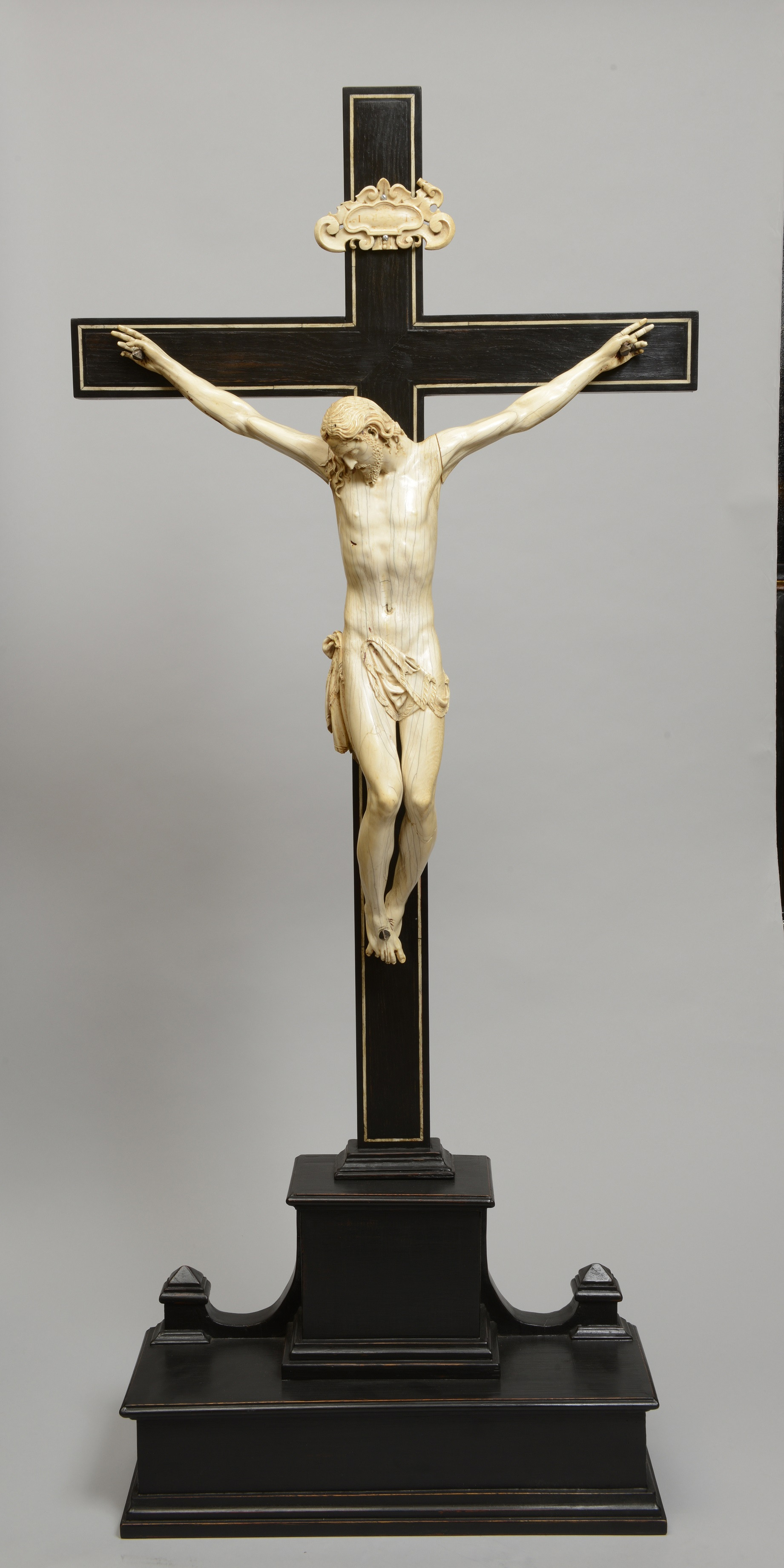 GIOVANNI ANTONIO GUALTERIO, Cristo Crucificado